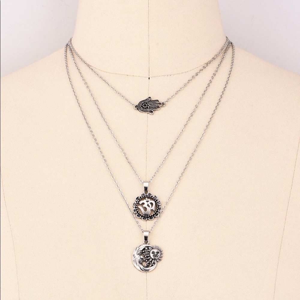 Hippie/Bohemian Three Layered Necklace - Picture 2 of 3